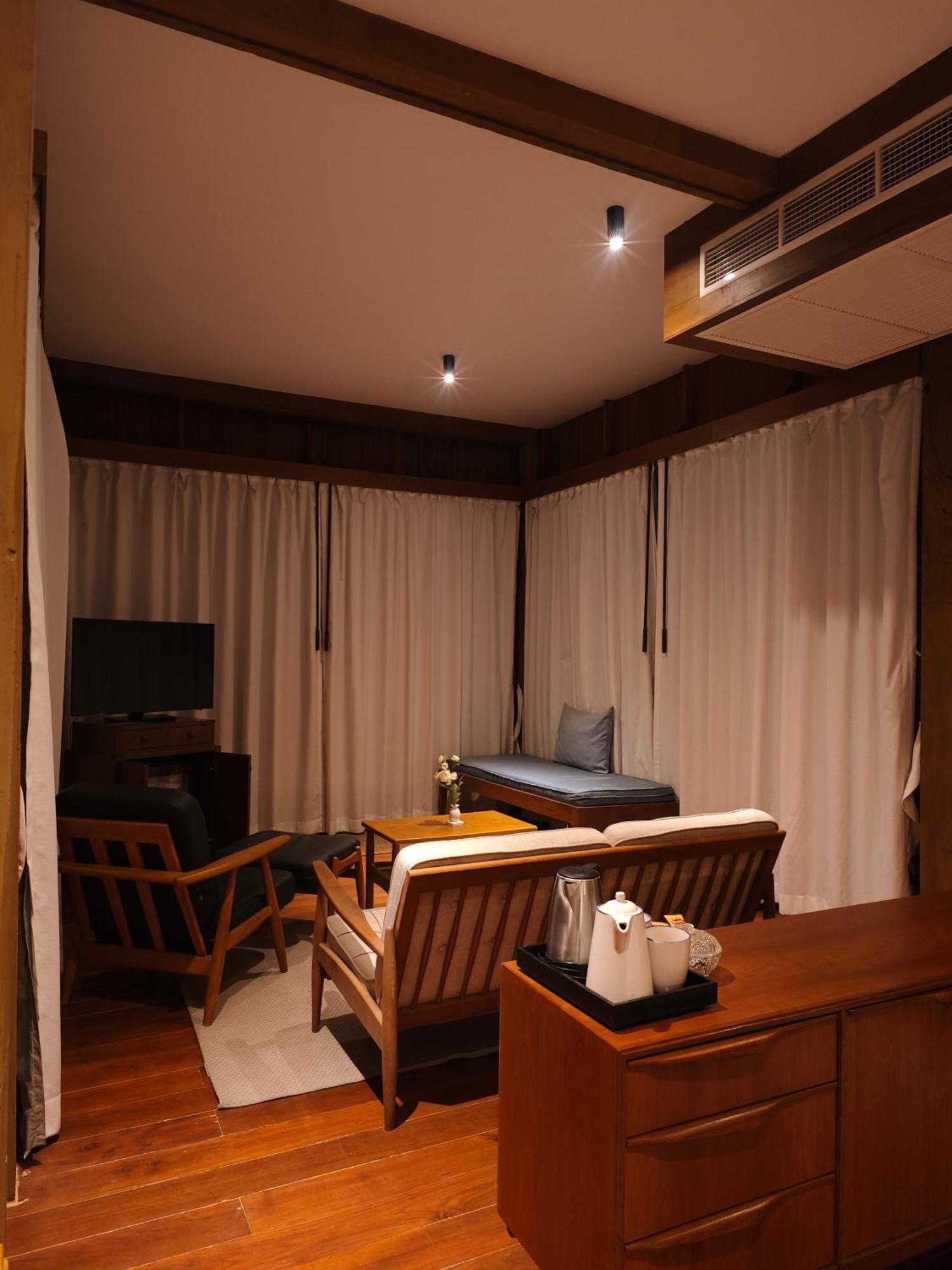 Chann Bangkok Noi Екстер'єр фото